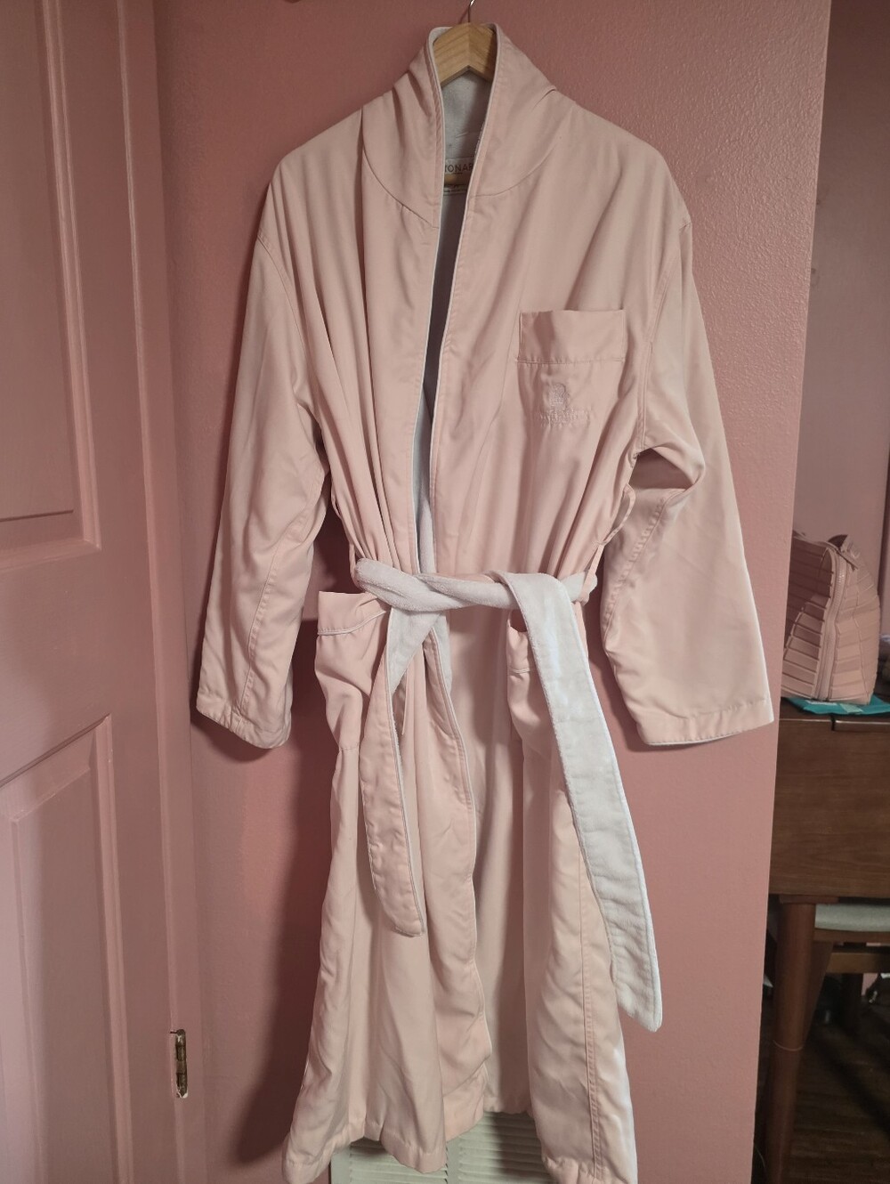 Classic Pink Microfiber Robe - Picture 2 of 6